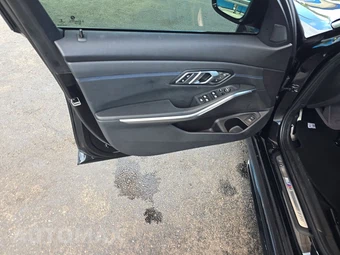 2021 BMW 3 Series Sedan 330i M SPORT LINE - miniatura 9