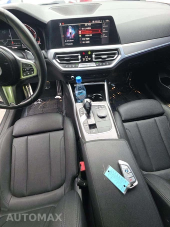 2021 BMW 3 Series Sedan 330i M SPORT LINE - miniatura 10