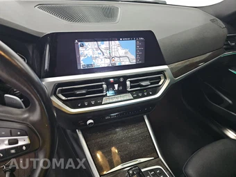 2021 BMW 3 Series Sedan 330i xDrive - miniatura 11
