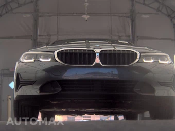2021 BMW 3 Series Sedan 330i xDrive - miniatura 3