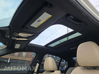 2021 BMW 3 Series Sedan 330i xDrive - miniatura 11
