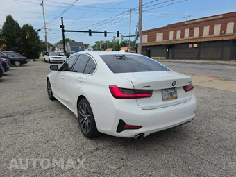 2021 BMW 3 Series Sedan 330i xDrive - miniatura 2