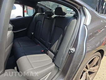 2021 BMW 3 Series Sedan 330i xDrive - miniatura 13