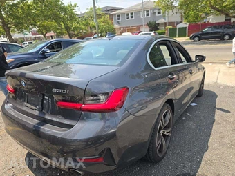 2021 BMW 3 Series Sedan 330i xDrive - miniatura 3