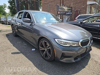 2021 BMW 3 Series Sedan 330i xDrive - miniatura 4