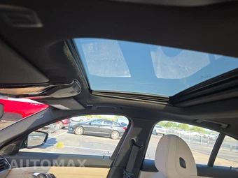2021 BMW 3 Series Sedan 330i xDrive - miniatura 17