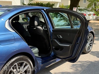 2021 BMW 3 Series Sedan 330i xDrive - miniatura 19