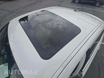 2021 BMW 3 Series Sedan 330i xDrive - miniatura 12