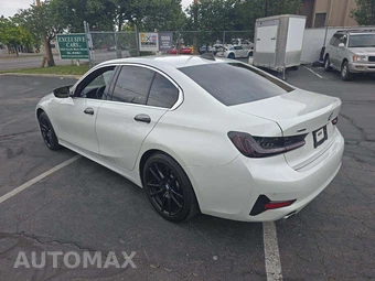 2021 BMW 3 Series Sedan 330i xDrive - miniatura 2