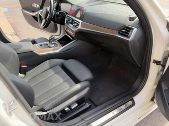 2021 BMW 3 Series Sedan 330i xDrive M SPORT LINE - miniatura 16