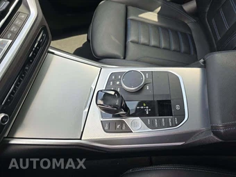2021 BMW 3 Series Sedan 330i xDrive M SPORT LINE - miniatura 8