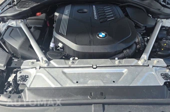 2021 BMW 4 Series Coupe M440i xDrive - miniatura 4
