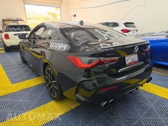 2021 BMW 4 Series Coupe M440i xDrive - miniatura 2