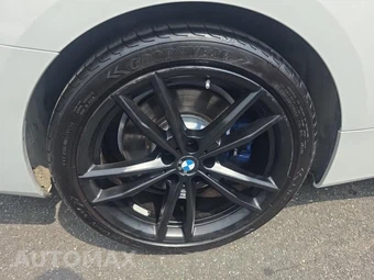 2021 BMW 4 Series Coupe M440i xDrive - miniatura 10