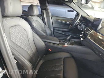 2021 BMW 5 Series Sedan 530e M SPORT LINE - miniatura 8