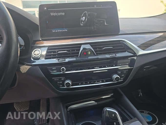 2021 BMW 5 Series Sedan 530e xDrive - miniatura 10