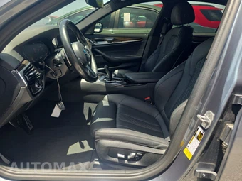 2021 BMW 5 Series Sedan 530i M SPORT LINE - miniatura 7