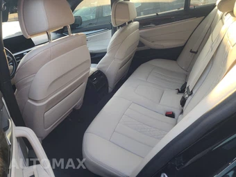 2021 BMW 5 Series Sedan 530i M SPORT LINE - miniatura 13