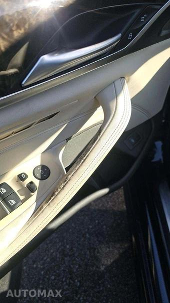 2021 BMW 5 Series Sedan 530i M SPORT LINE - miniatura 20