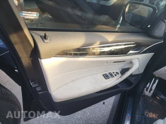 2021 BMW 5 Series Sedan 530i M SPORT LINE - miniatura 9