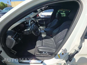 2021 BMW 5 Series Sedan 530i M SPORT LINE - miniatura 3