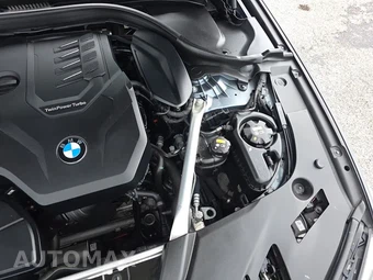2021 BMW 5 Series Sedan 530i M SPORT LINE - miniatura 24