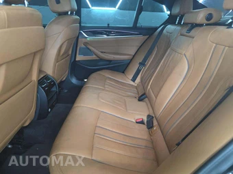 2021 BMW 5 Series Sedan 530i M SPORT LINE - miniatura 13