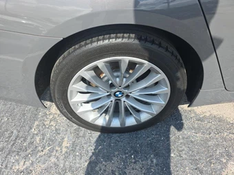 2021 BMW 5 Series Sedan 530i - miniatura 10