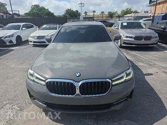 2021 BMW 5 Series Sedan 530i - miniatura 2