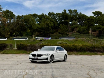 2021 BMW 5 Series Sedan 530i - miniatura 2