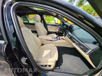 2021 BMW 5 Series Sedan 530i - miniatura 18