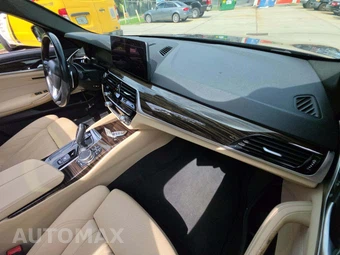 2021 BMW 5 Series Sedan 530i - miniatura 19