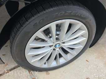 2021 BMW 5 Series Sedan 530i - miniatura 24