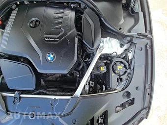2021 BMW 5 Series Sedan 530i - miniatura 26