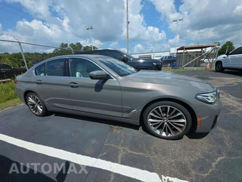 2021 BMW 5 Series Sedan 530i - miniatura 4