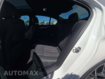 2021 BMW 5 Series Sedan 530i xDrive M SPORT LINE - miniatura 10