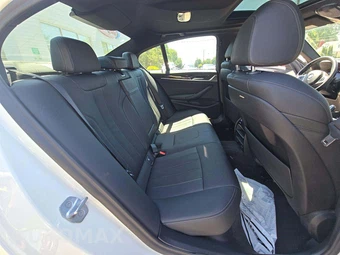 2021 BMW 5 Series Sedan 530i xDrive M SPORT LINE - miniatura 13