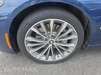 2021 BMW 5 Series Sedan 530i xDrive - miniatura 8