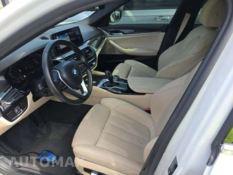 2021 BMW 5 Series Sedan 530i xDrive - miniatura 6