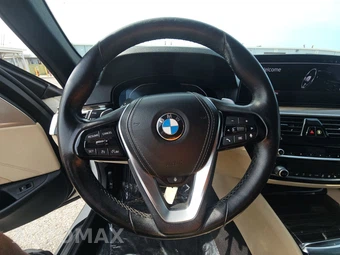 2021 BMW 5 Series Sedan 530i xDrive - miniatura 10