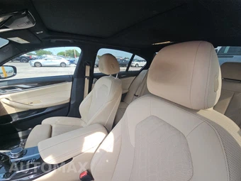 2021 BMW 5 Series Sedan 530i xDrive - miniatura 17