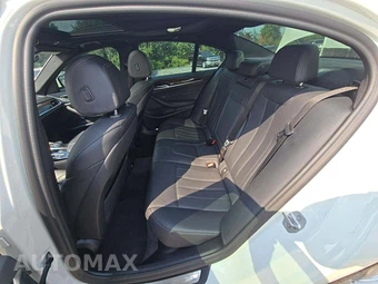 2021 BMW 5 Series Sedan 530i xDrive - miniatura 13