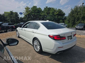 2021 BMW 5 Series Sedan 530i xDrive - miniatura 2