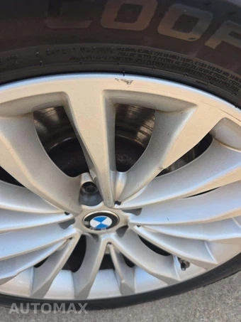 2021 BMW 5 Series Sedan 530i xDrive - miniatura 21