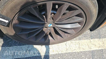 2021 BMW 5 Series Sedan 530i xDrive - miniatura 29