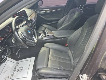 2021 BMW 5 Series Sedan 530i xDrive - miniatura 7