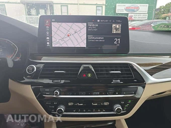 2021 BMW 5 Series Sedan 530i xDrive - miniatura 10