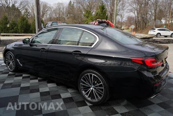2021 BMW 5 Series Sedan 530i xDrive - miniatura 9