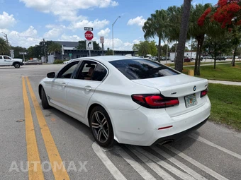 2021 BMW 5 Series Sedan 530i xDrive - miniatura 3