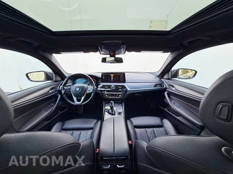 2021 BMW 5 Series Sedan 530i xDrive - miniatura 11
